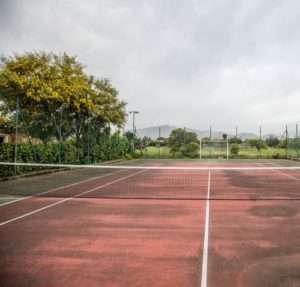 Idea regalo Campo da tennis privato in mezzo alla natura – Catania, Sicilia
